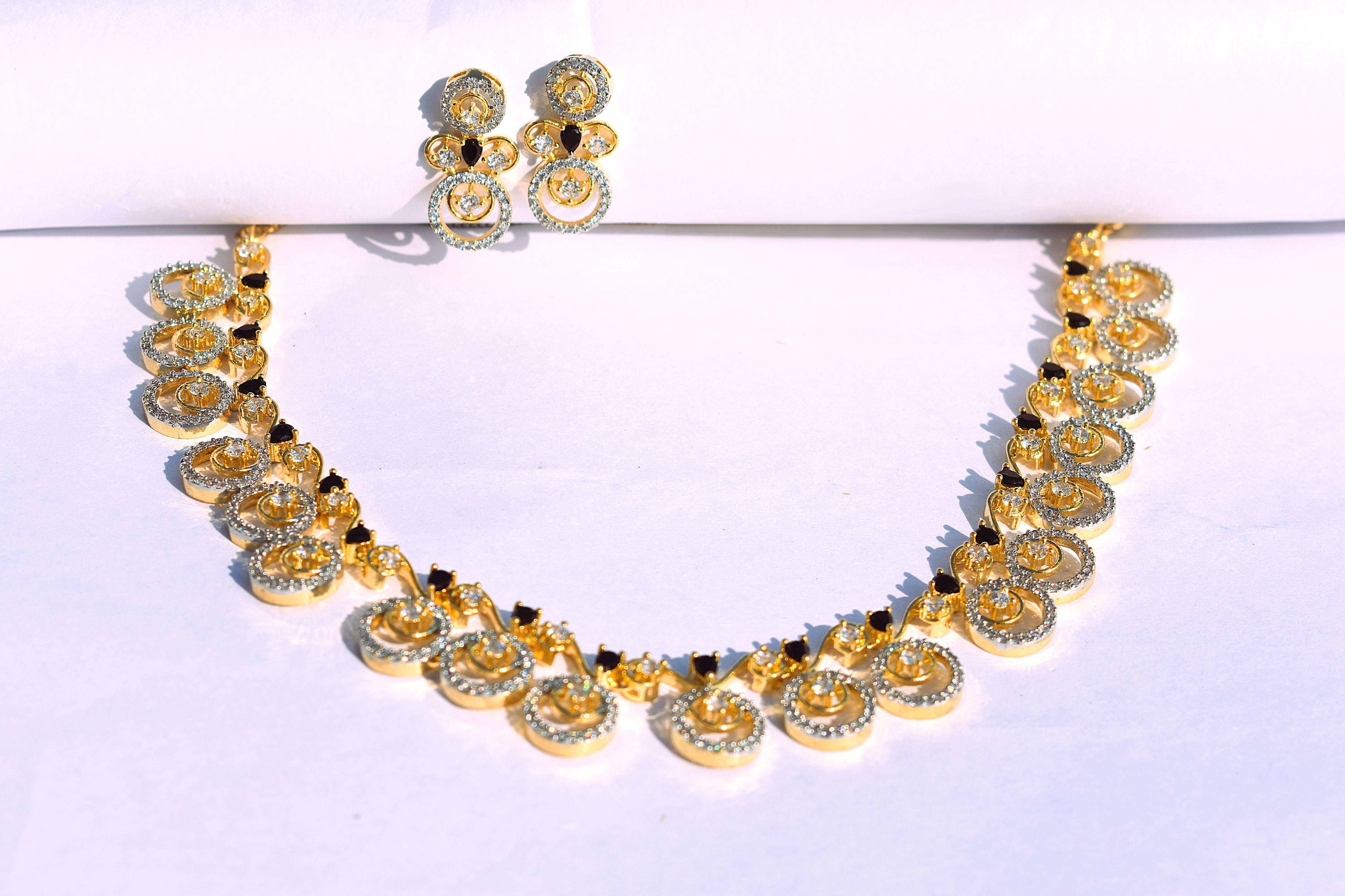 Heritage Gold Harmony Necklace