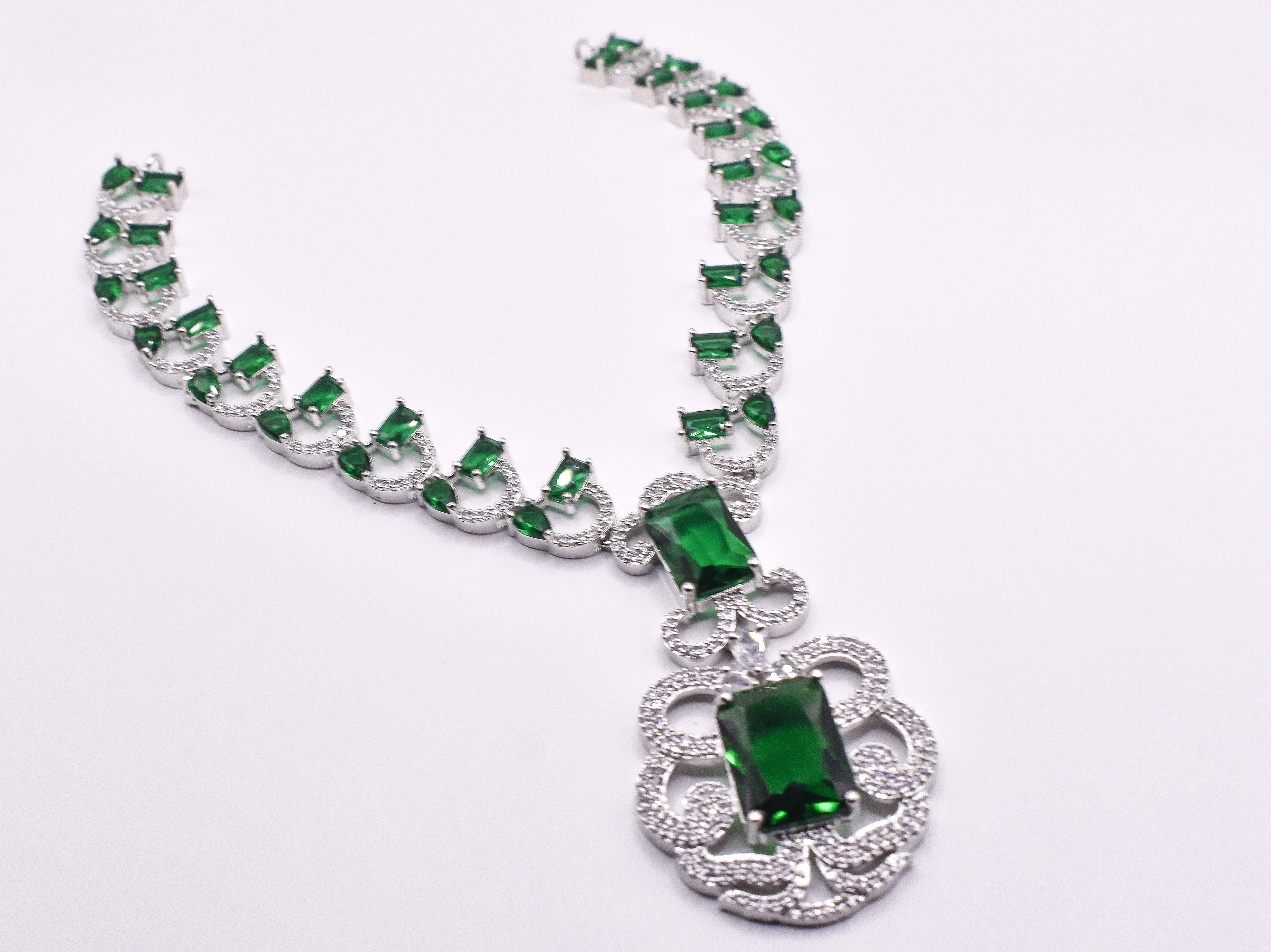 Emerald Icon