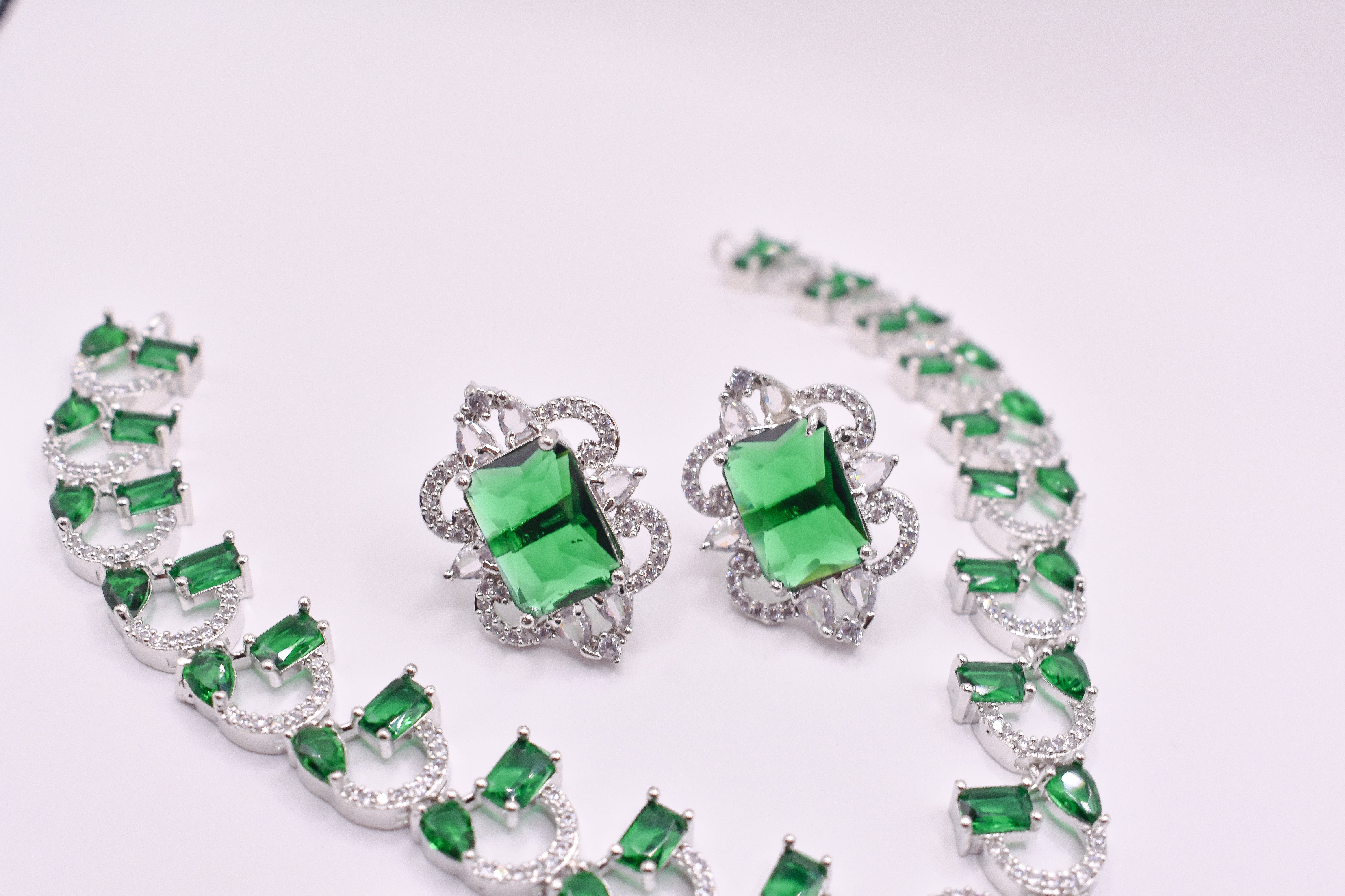 Emerald Icon